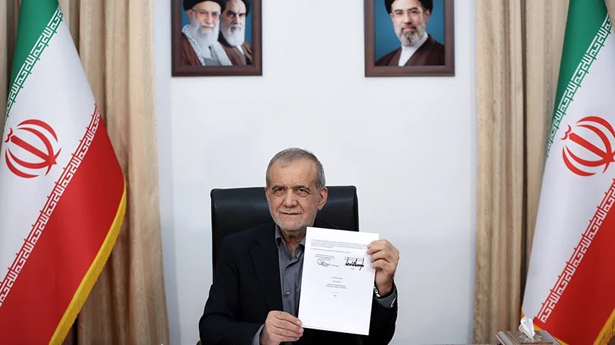 منظور دولي: دول الخليج تدعم اتفاقًا أمريكيًا-إيرانيًا محفوفًا بالمخاطر