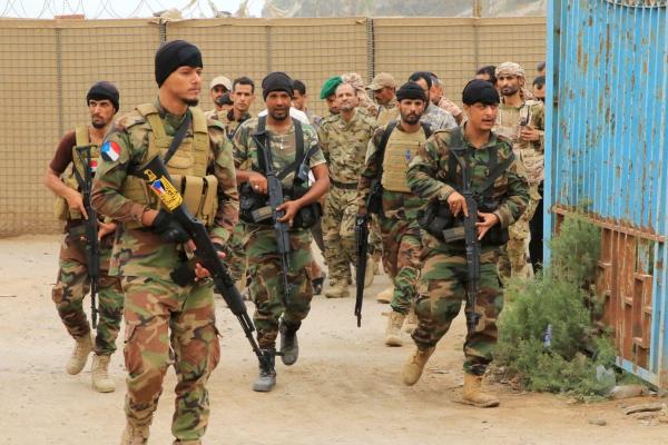 عمليات مكافحة الإرهاب في جنوب اليمن لمواجهة تعاون الحوثيين والقاعدة