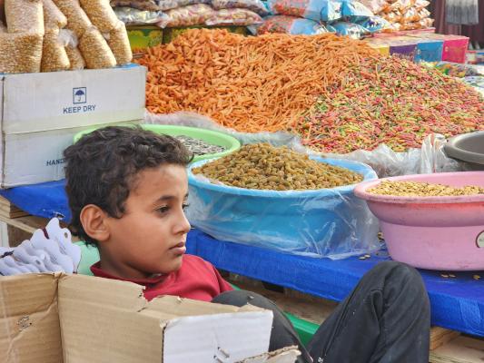 عيد الأضحى في اليمن: ملابس مستعملة ولحوم مؤجّلة