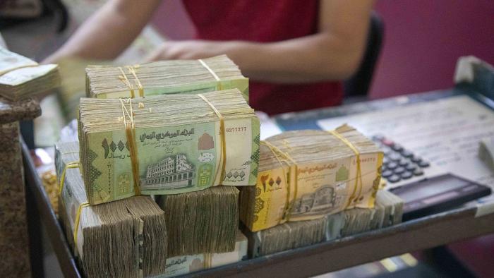 الريال اليمني ينتعش وسط الشكوك والآمال.. فهل يدوم؟
