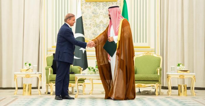 تأثير الترتيبات العسكرية الخليجية على مستقبل الصراع في اليمن