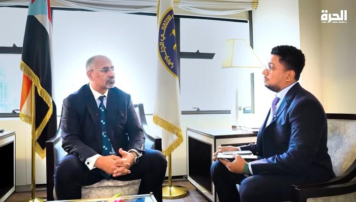 حصاد الأسبوع: الزبيدي يكشف ملامح دولة «الجنوب العربي»، وانفراجة في أزمة الرواتب