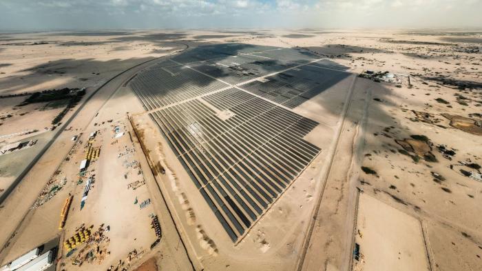 مفارقة الطاقة الشمسية بعدن: ثورة خضراء ما زالت يغذّيها الديزل