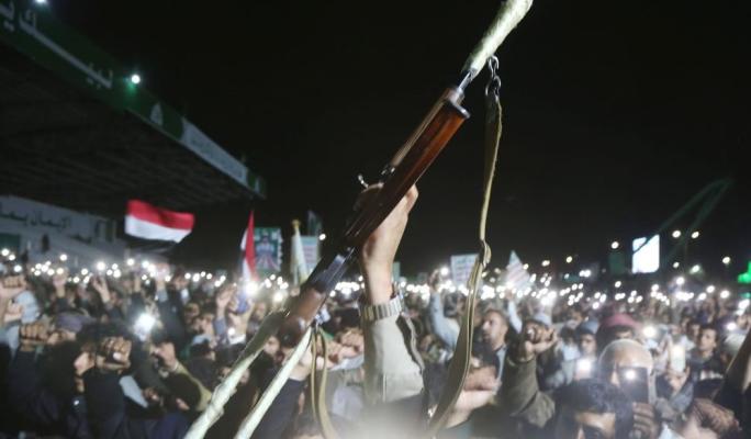 التقدم الحوثي نحو باب المندب يضع جبهات الجنوب تحت ضغط متزايد